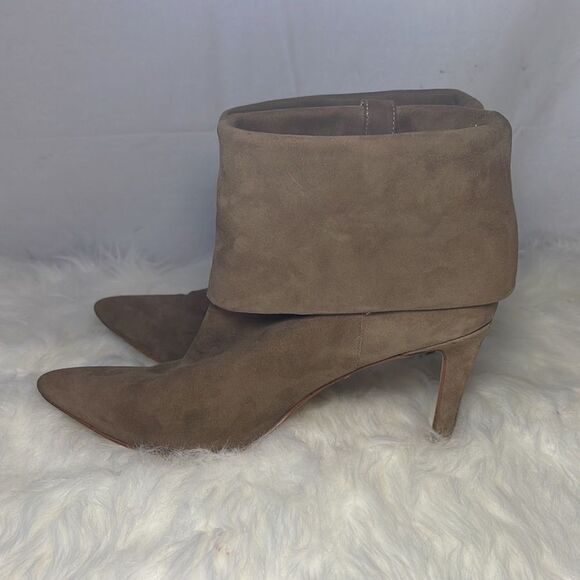 Calvin Klein Bethany Brown Suede Cuffed Stiletto Heeled Booties Sz 7 - Picture 3 of 9